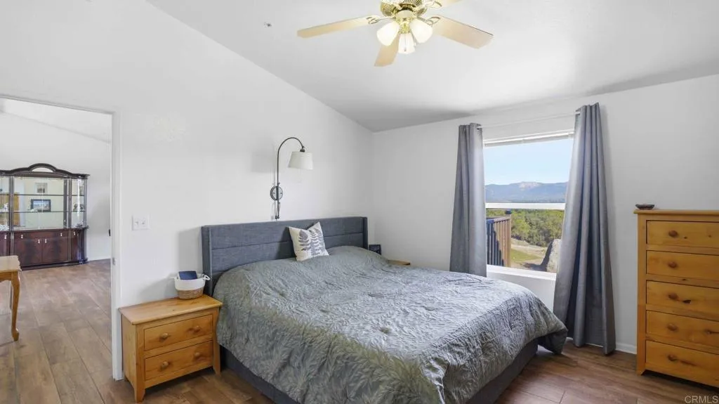 https://cdn.realtyfeed.com/cdn/127/306656286/cc2413ff60af5ba7430a9c10c36eab52.webp