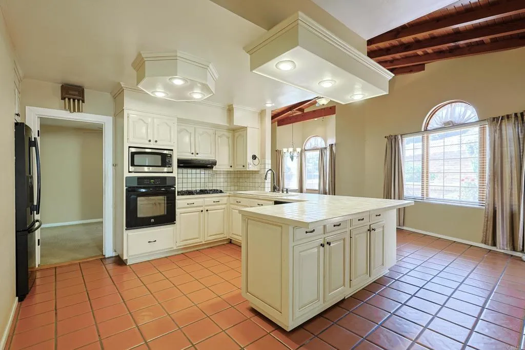 4350 68th Street, La Mesa, CA, 91942