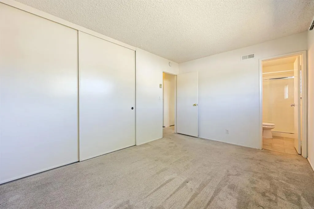 https://cdn.realtyfeed.com/cdn/127/306656295/db56401857b85f4e571d8e3803b0f475.webp