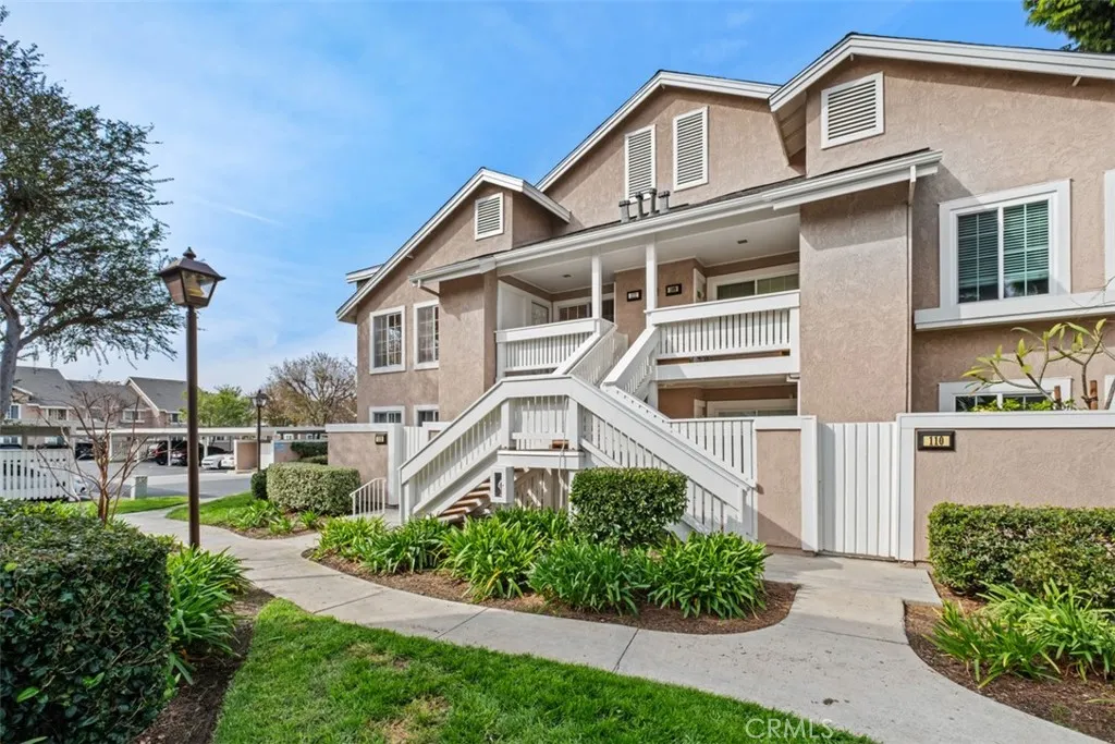 111 Greenfield, Irvine, CA 92614 - Photo 5 of 32, Irvine, CA