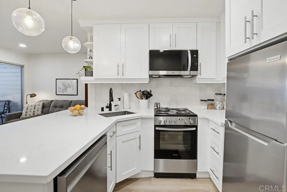 Photo #7: PTP2601610 Listing: Photo #7