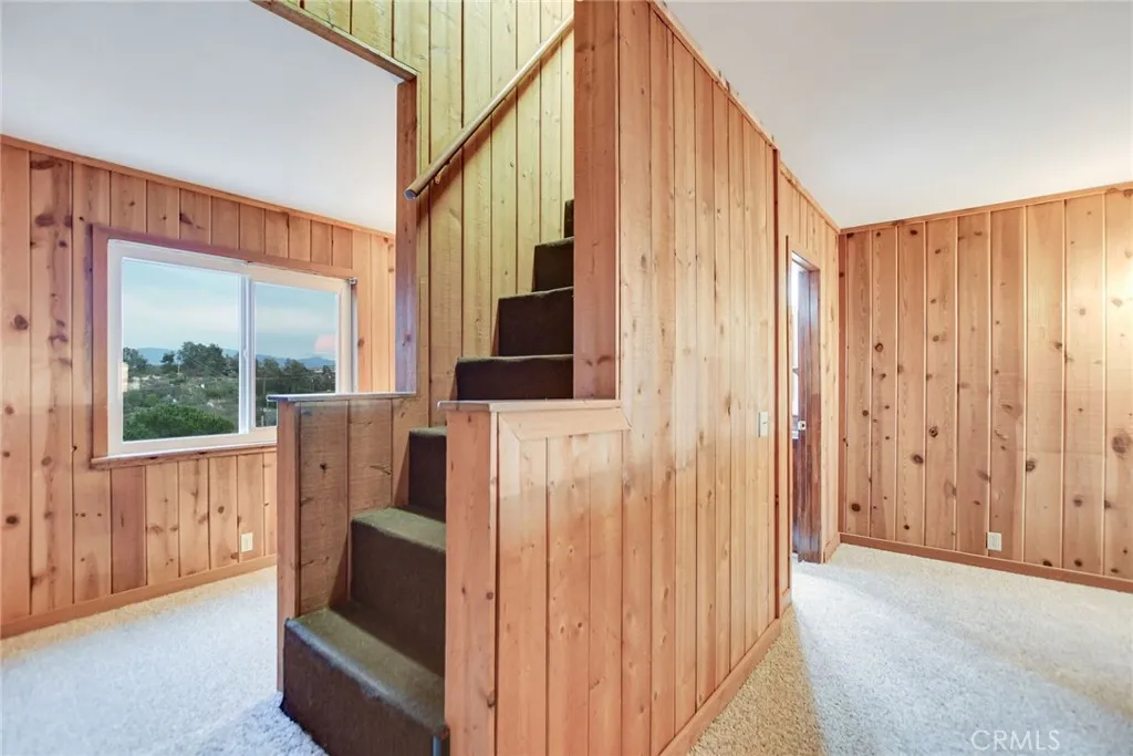 https://cdn.realtyfeed.com/cdn/127/306656431/415bf9bd6ded25d6d007baae5e7a6257.webp