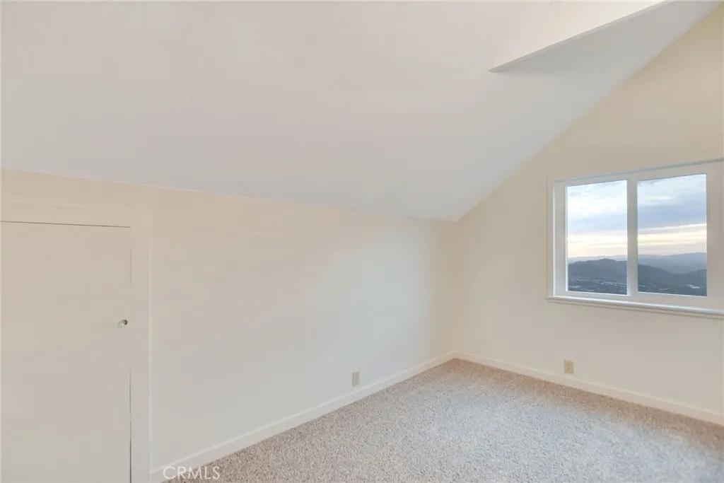 https://cdn.realtyfeed.com/cdn/127/306656431/43b0048931cd29c18e0328939df13211.webp
