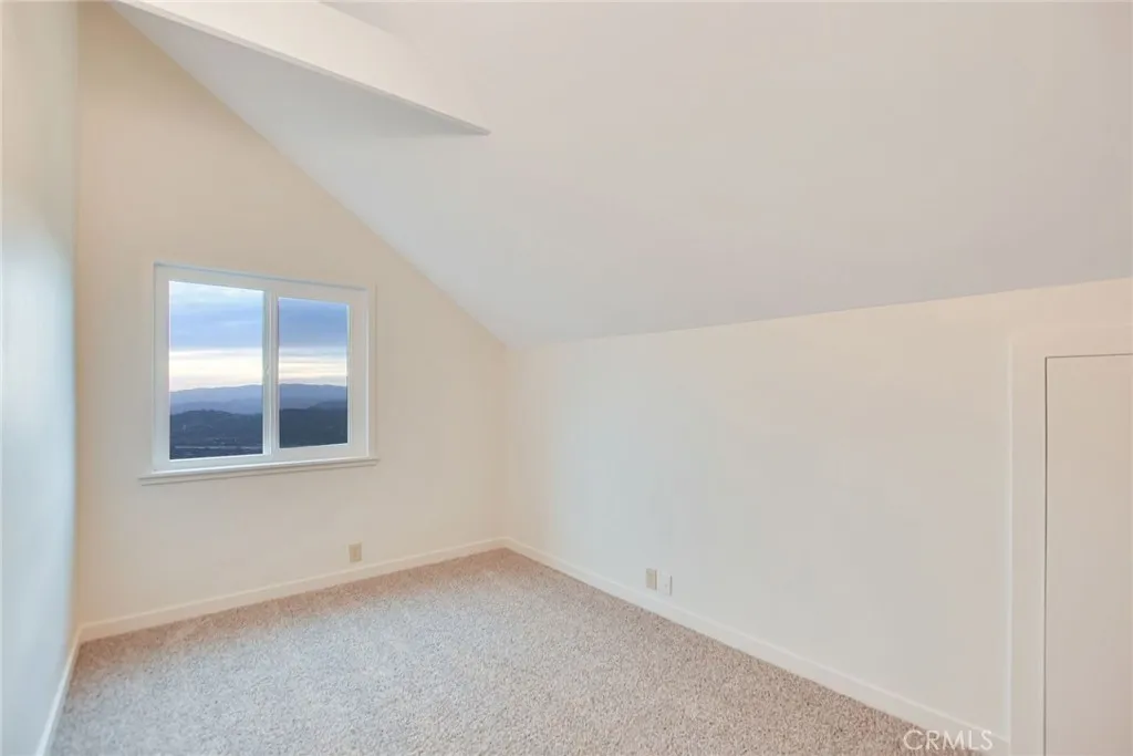 https://cdn.realtyfeed.com/cdn/127/306656431/4f5f2e45565fe8c1dda78671293f71e9.webp
