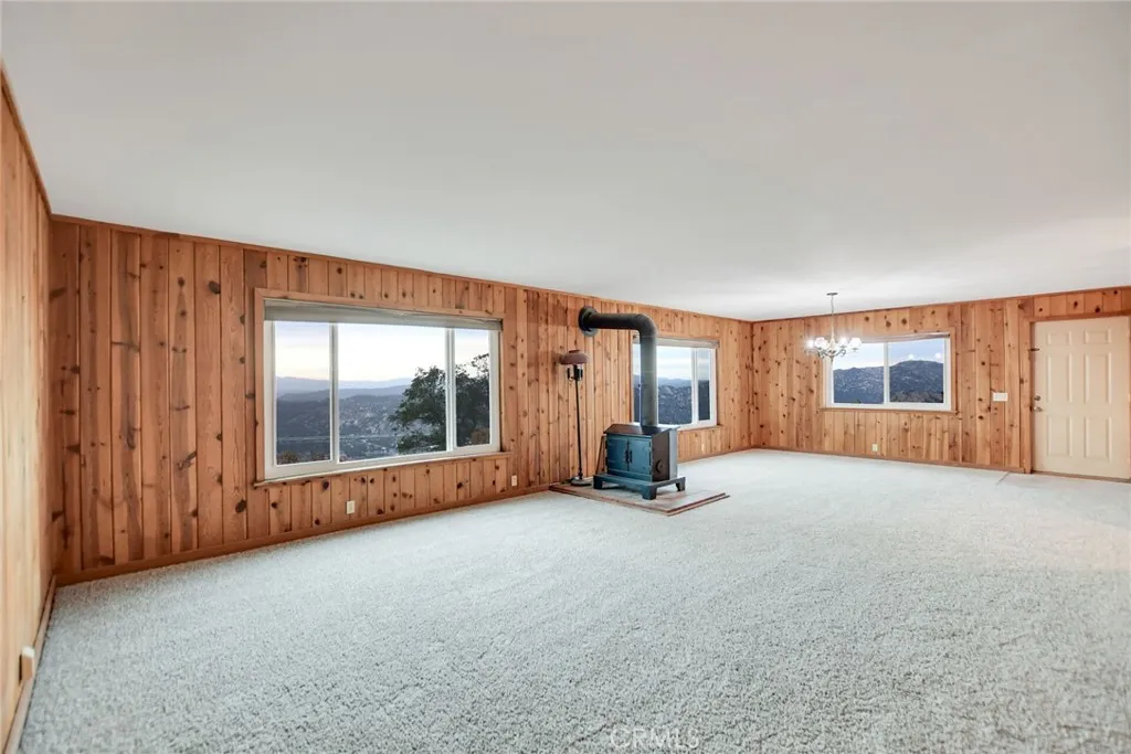 https://cdn.realtyfeed.com/cdn/127/306656431/851896c77f6f630a777aa01f2a7865e3.webp