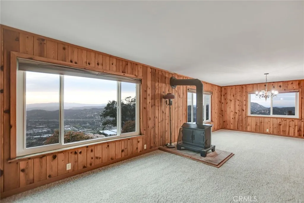 https://cdn.realtyfeed.com/cdn/127/306656431/9c97c7373b8035bab799b113193cd2fd.webp