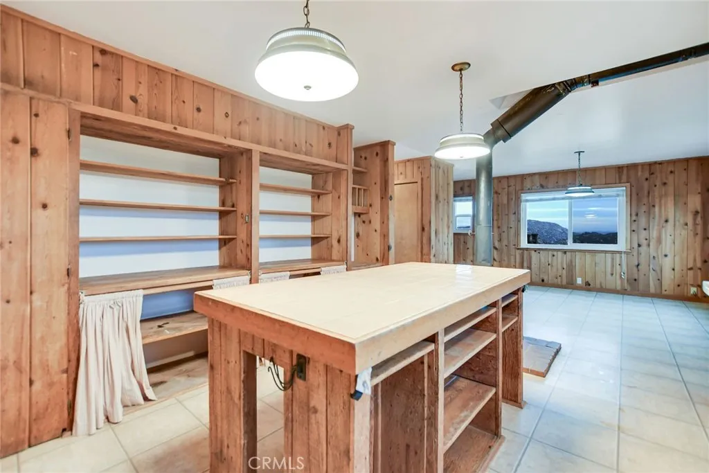 https://cdn.realtyfeed.com/cdn/127/306656431/a03614ccec5284b37ebd9c40243027d4.webp