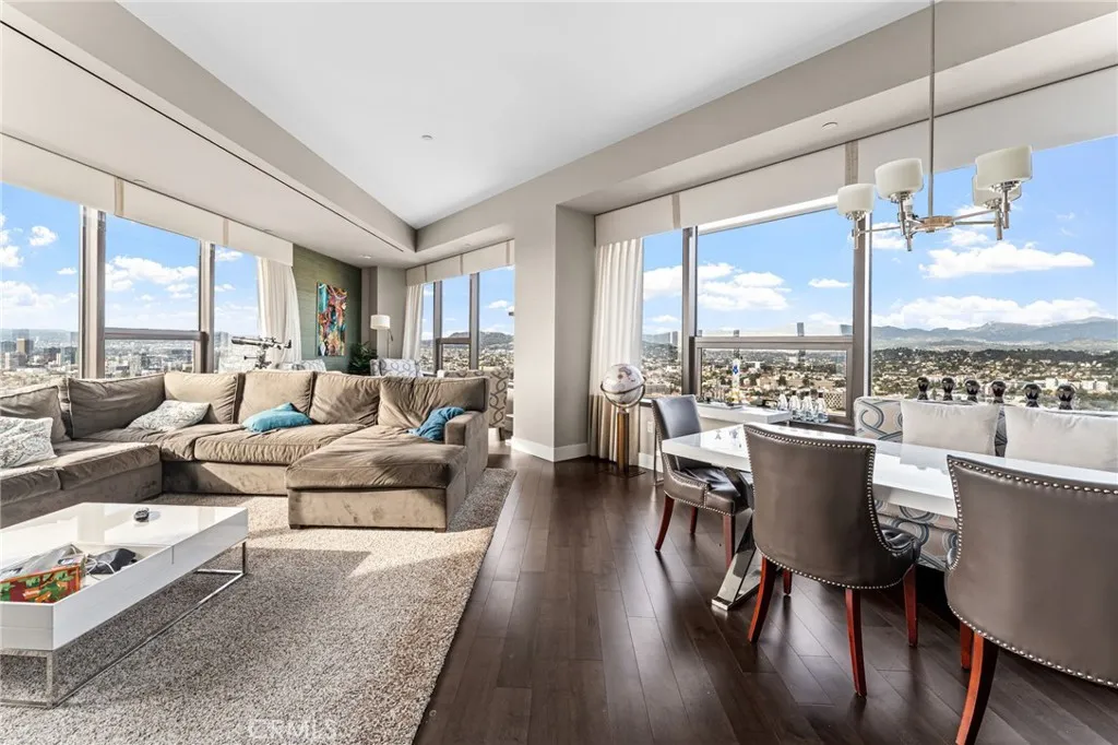 1100 Wilshire Unit 2702, Los Angeles, CA 90017 - Main photo, Los Angeles, CA