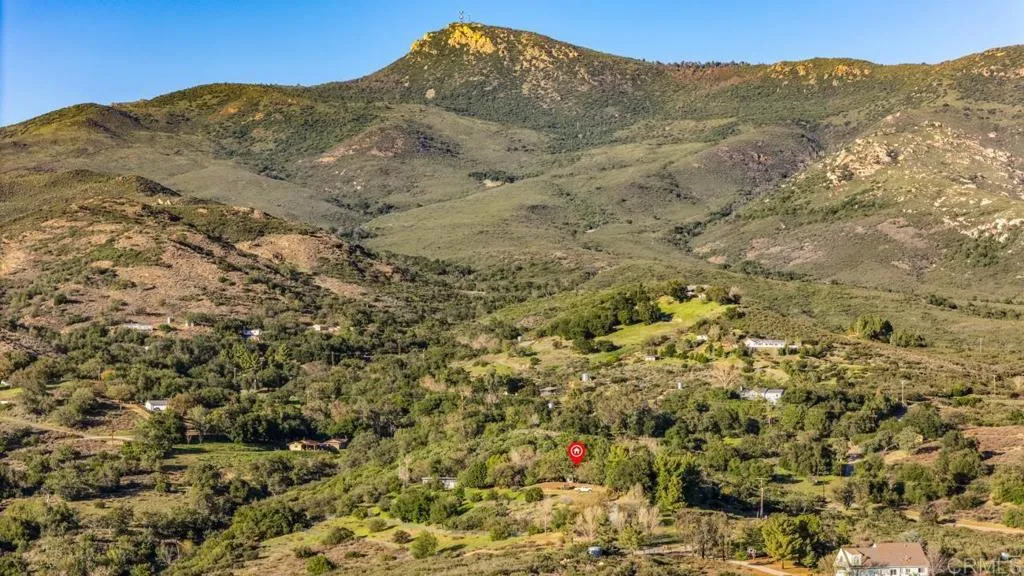 https://cdn.realtyfeed.com/cdn/127/306656466/8c324d06d9c56609ed85b306a53244b8.webp