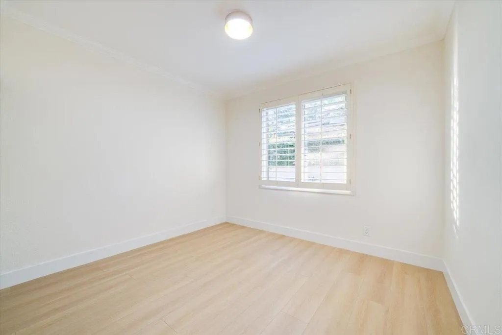 https://cdn.realtyfeed.com/cdn/127/306656545/1a7e5aeecc81d637ed0c55e1bda34af3.webp