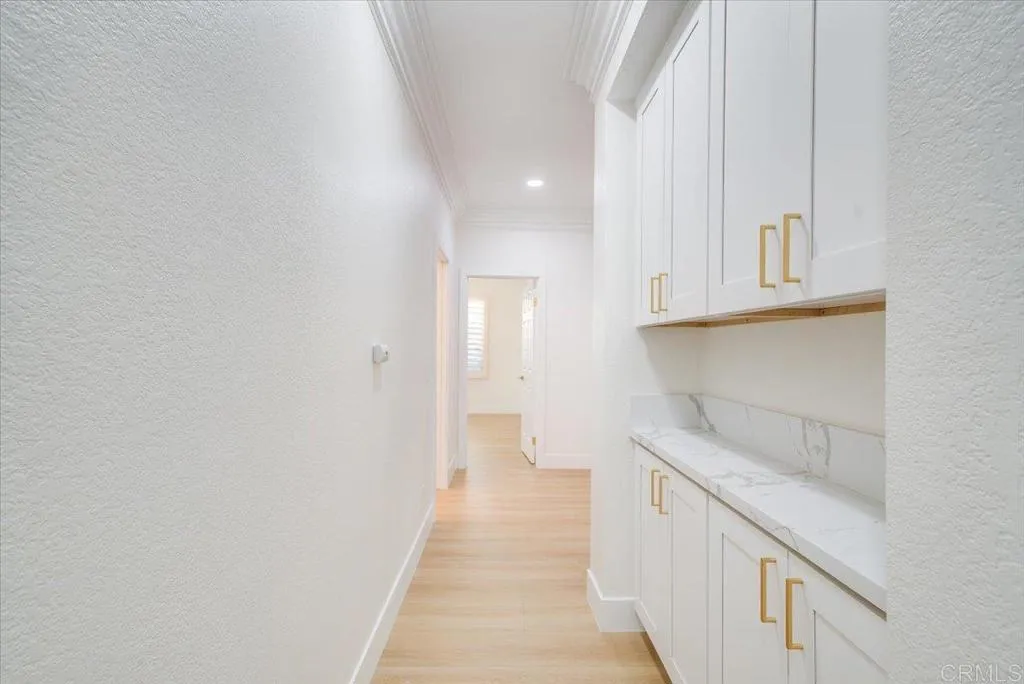 https://cdn.realtyfeed.com/cdn/127/306656545/ab5021186081ccb8ae7a97cbf7fe0398.webp