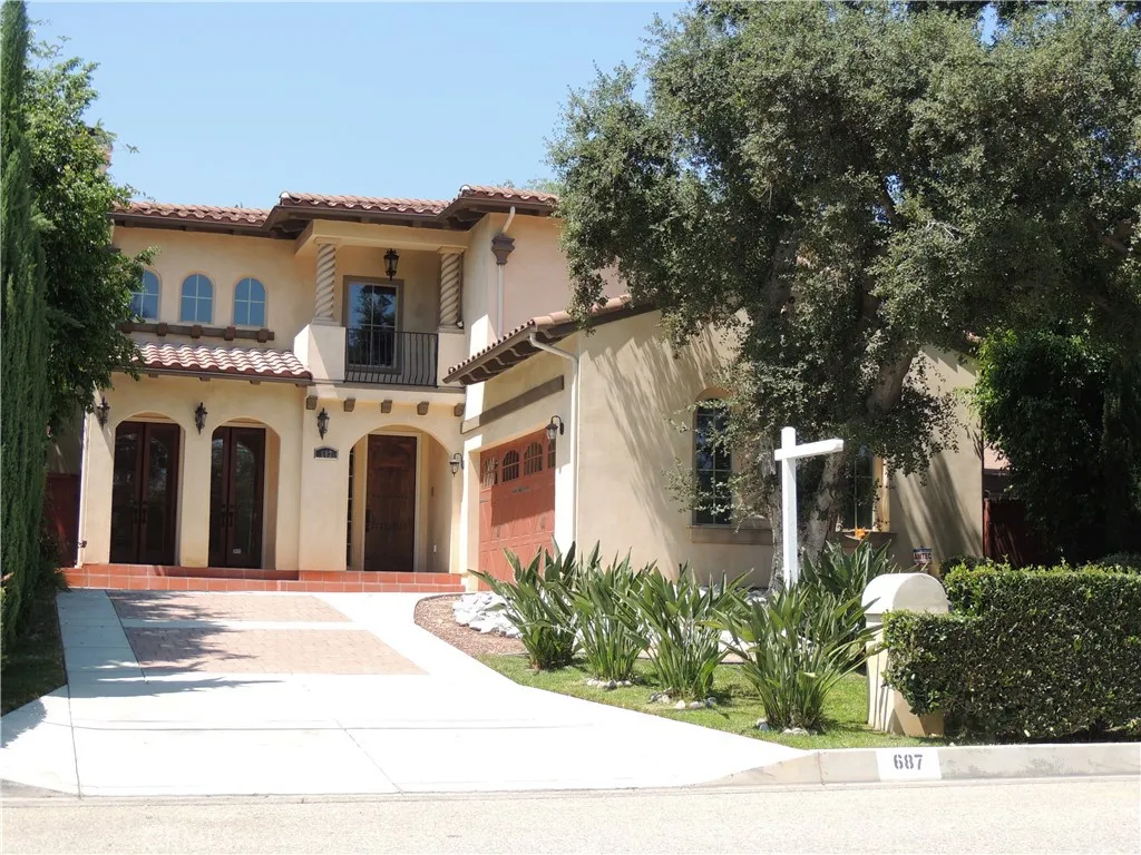 687 Ramona, Sierra Madre, CA 91024