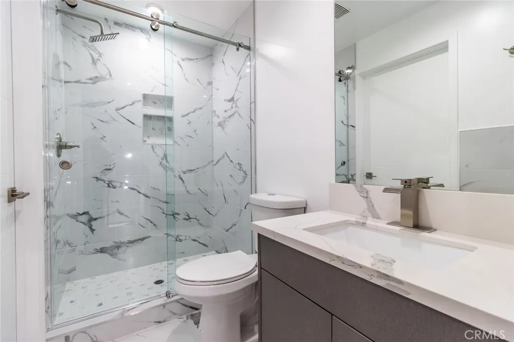 2152 S West View, Los Angeles, CA 90016 - Photo 4 of 25, Los Angeles, CA