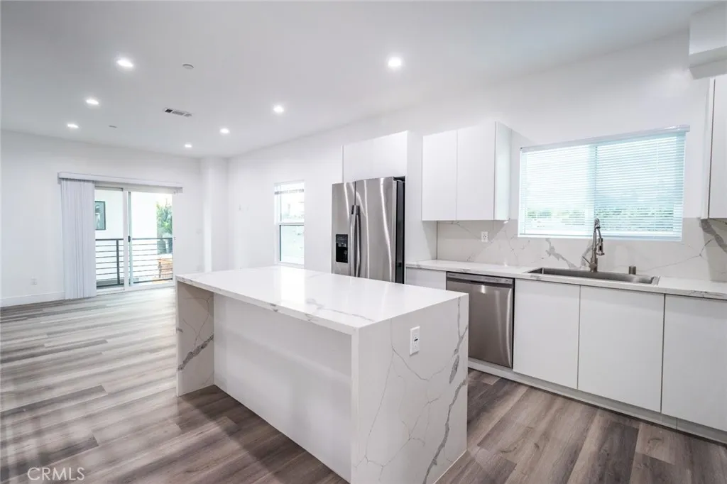 2152 S West View, Los Angeles, CA 90016 - Photo 3 of 25, Los Angeles, CA