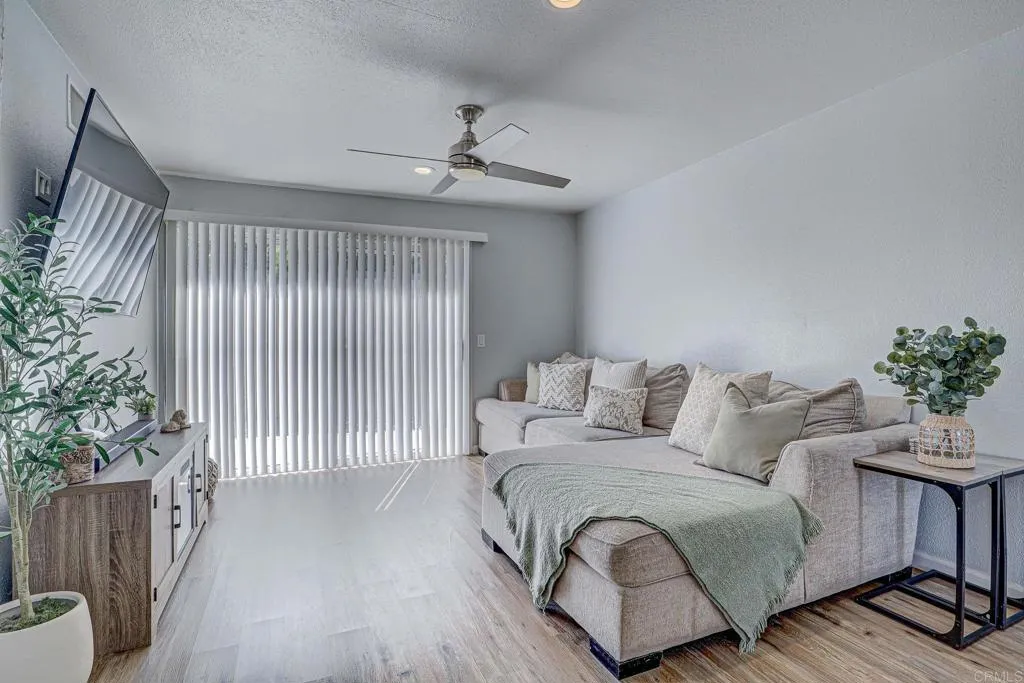 https://cdn.realtyfeed.com/cdn/127/306656683/04446a6ff12d3bc60c31adbcb36f3197.webp