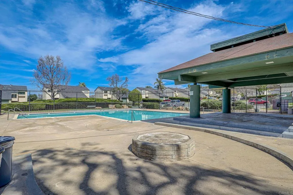 https://cdn.realtyfeed.com/cdn/127/306656683/1cdeade5f1ea04564c47644e7e146337.webp