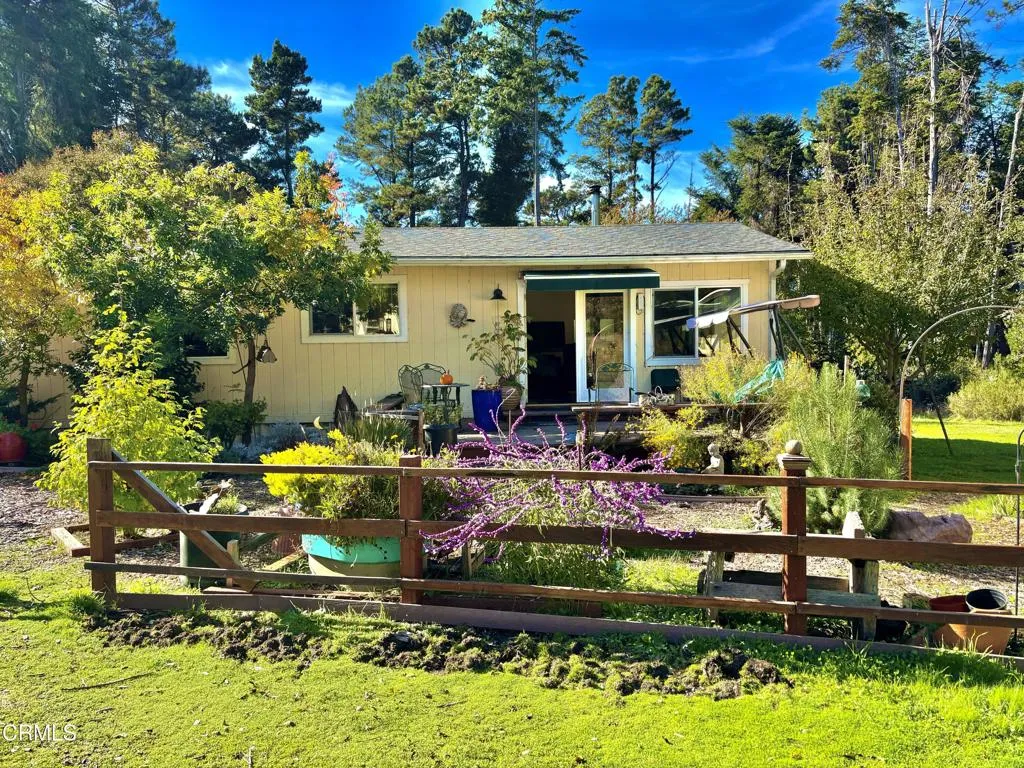 Mendocino, CA 95460