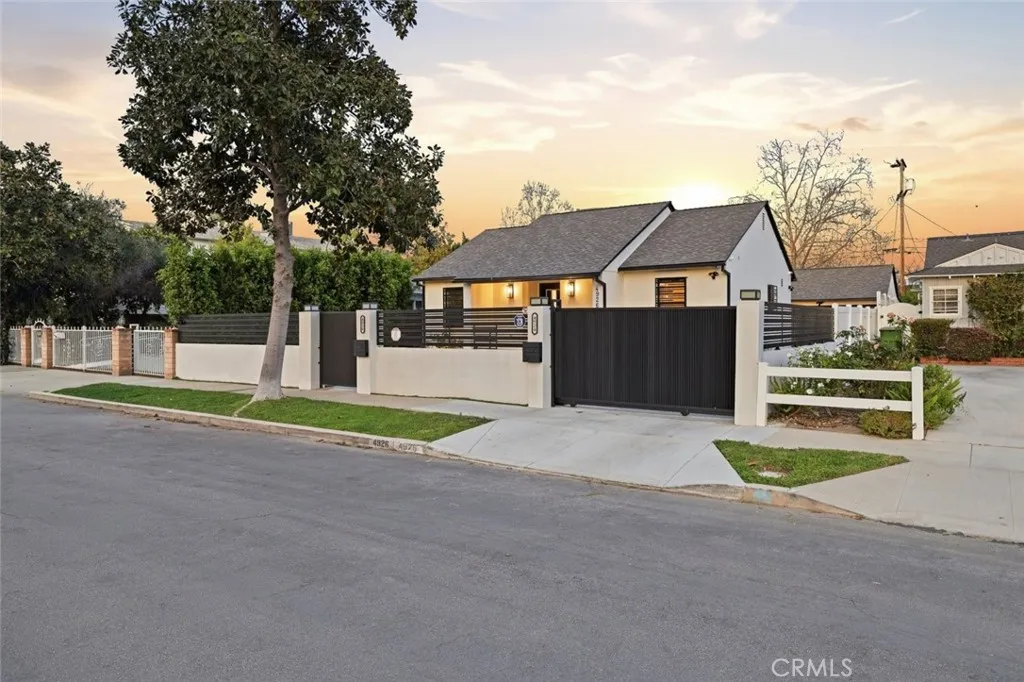 4926 Greenbush Avenue, Sherman Oaks, CA 91423 - Photo 4 of 50, Sherman Oaks, CA