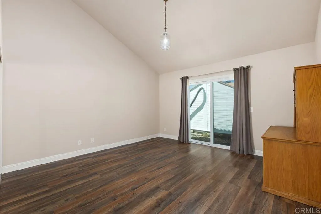 https://cdn.realtyfeed.com/cdn/127/306656797/12ef82e3e27f062759341820734615c4.webp