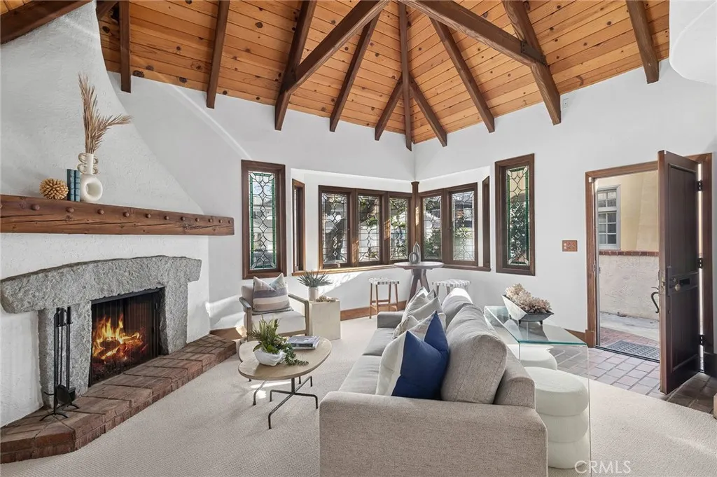 215 Opal, Newport Beach, CA 92662 - Photo 3 of 27, Newport Beach, CA