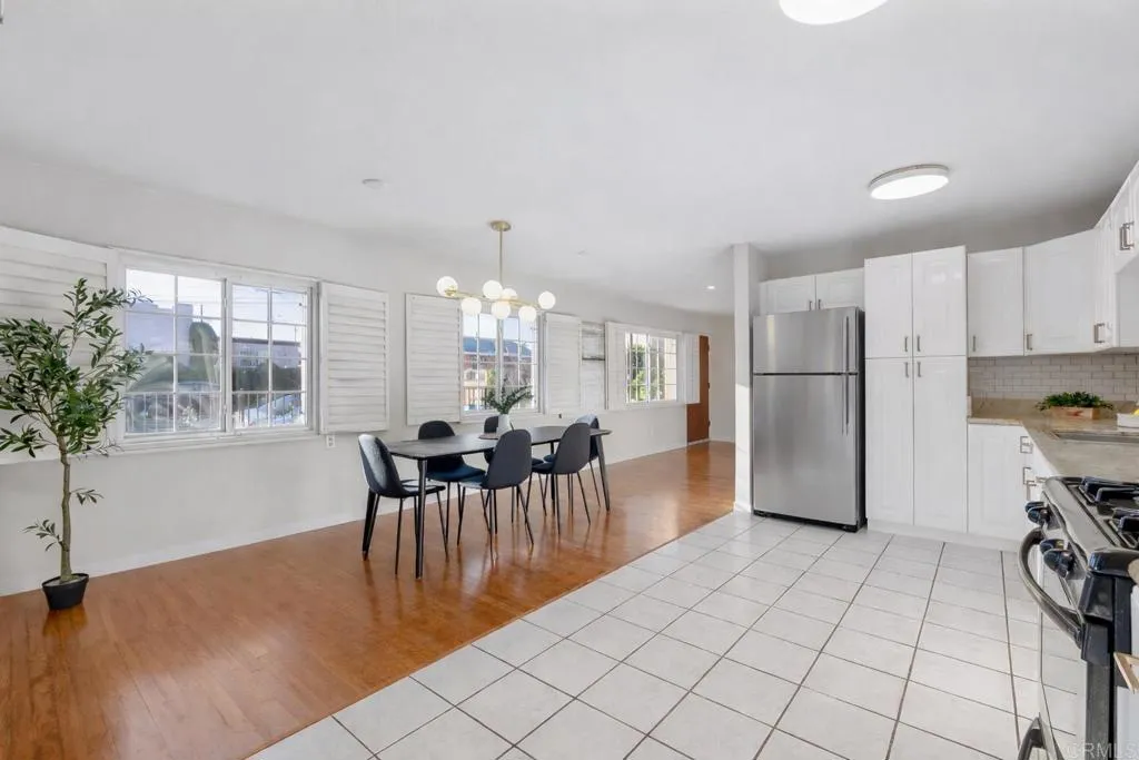 https://cdn.realtyfeed.com/cdn/127/306656819/1bc3fcc11888add9bed7ae081a09c1fd.webp
