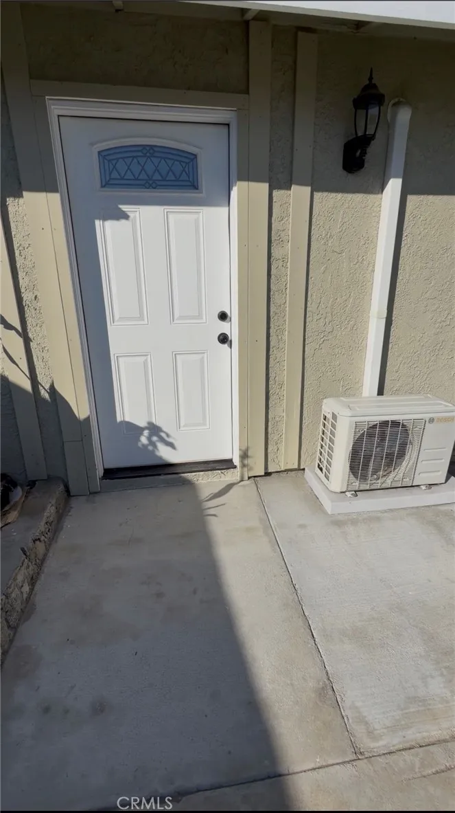 2752 South Arcadian Shores Road Unit B, Ontario, CA 91761 - Photo 2 of 8, Ontario, CA