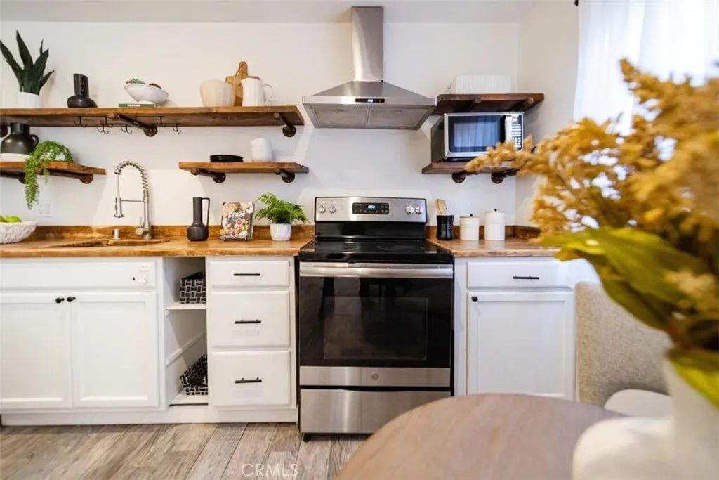 https://cdn.realtyfeed.com/cdn/127/306656872/5379cdcb1fb08778513f339fa65e54d2.webp