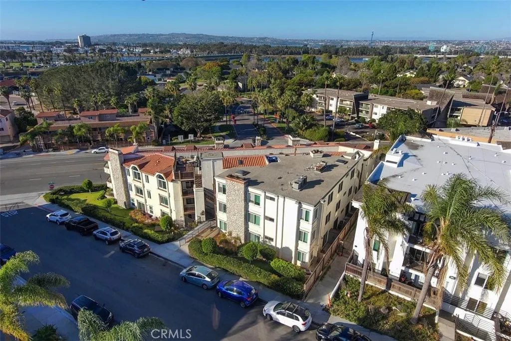 https://cdn.realtyfeed.com/cdn/127/306656872/6b60c1f5c695f1c73743df2c1f7a1a5e.webp