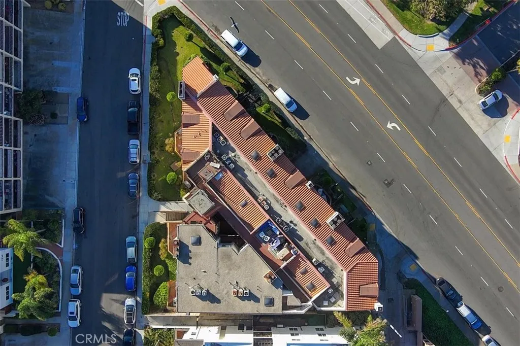 https://cdn.realtyfeed.com/cdn/127/306656872/79b03c2026b5c1afc0dfb8ef04bfcd05.webp