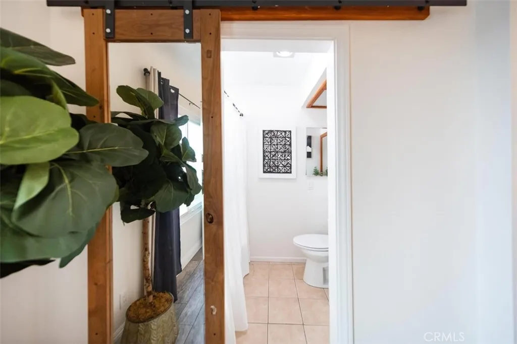 https://cdn.realtyfeed.com/cdn/127/306656872/89bce48db3e220c27366cf5bc54dcf46.webp