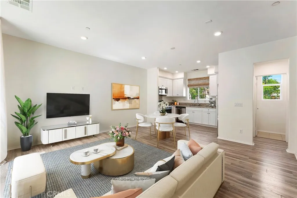 https://cdn.realtyfeed.com/cdn/127/306656875/617f054150ccfcd9651a51715f4f8a48.webp