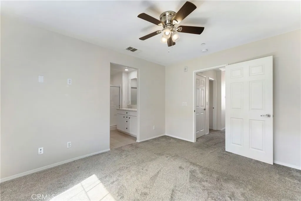 https://cdn.realtyfeed.com/cdn/127/306656875/66af7c6fc985a111685aaad9476c2be7.webp