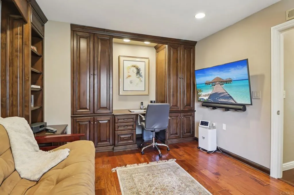 https://cdn.realtyfeed.com/cdn/127/306656890/7155ad47b772671591ca7da317a8e8ba.webp