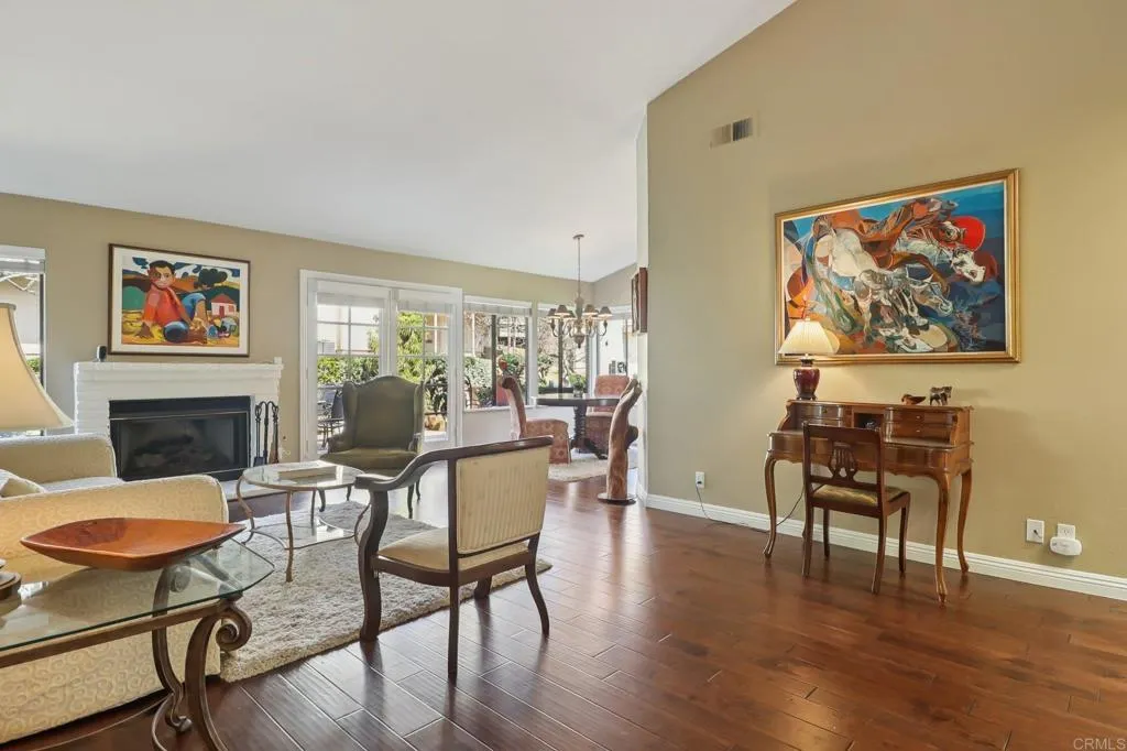 https://cdn.realtyfeed.com/cdn/127/306656890/aa39ebf175c4cf76fd4434a8221a8022.webp