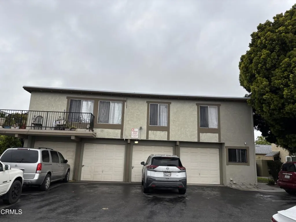 1431 Casa San Carlos Lane Unit B, Oxnard, CA 93033 - Photo 2 of 3, Oxnard, CA