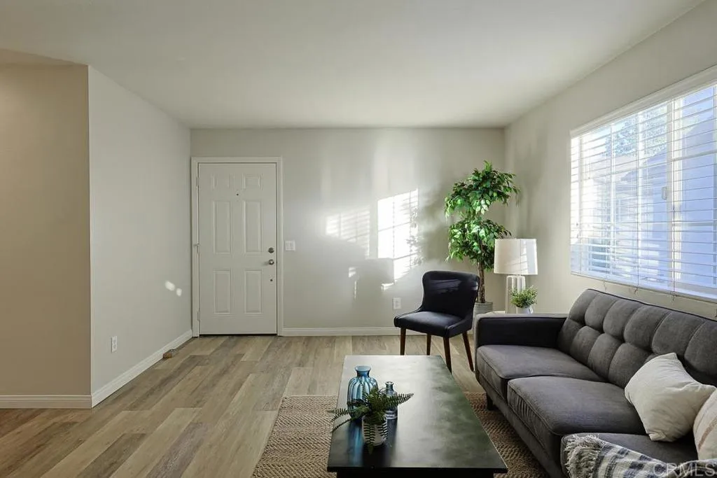 https://cdn.realtyfeed.com/cdn/127/306656913/311e886276559dab82dd5e18435231a8.webp