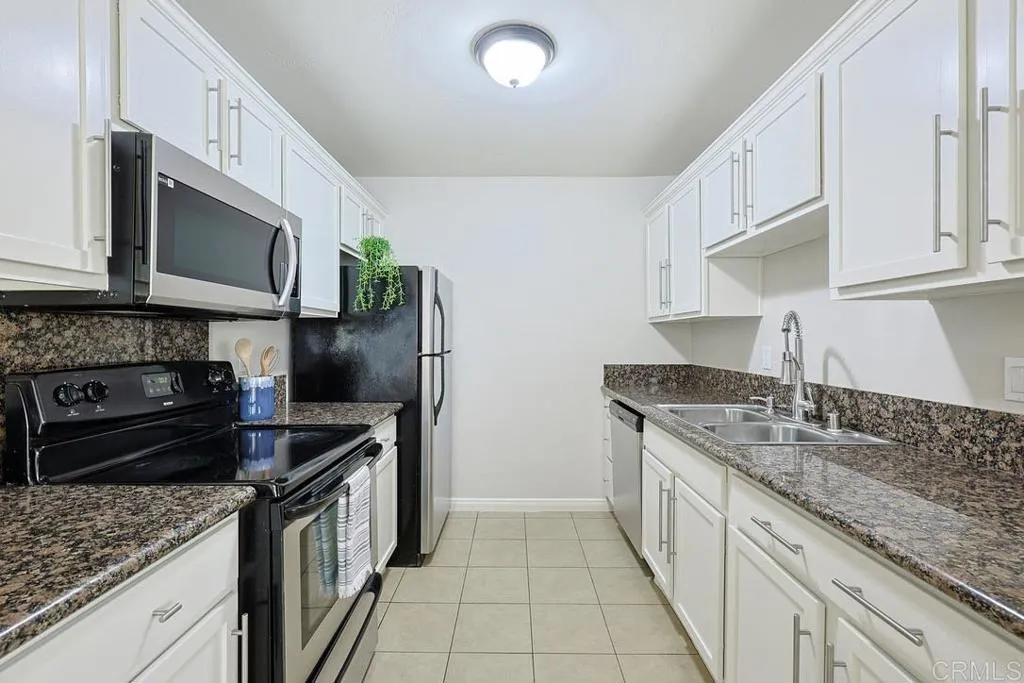 https://cdn.realtyfeed.com/cdn/127/306656913/7aae3b5348c9bb5a34006887f5b2bbd3.webp