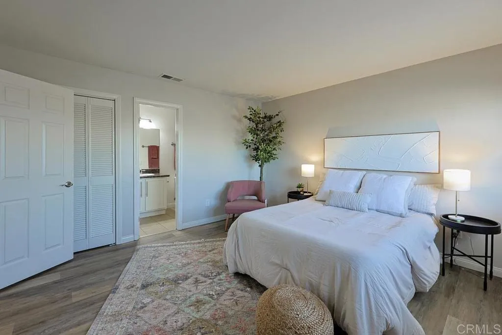 https://cdn.realtyfeed.com/cdn/127/306656913/8d387985df942881e29acc665015a01c.webp