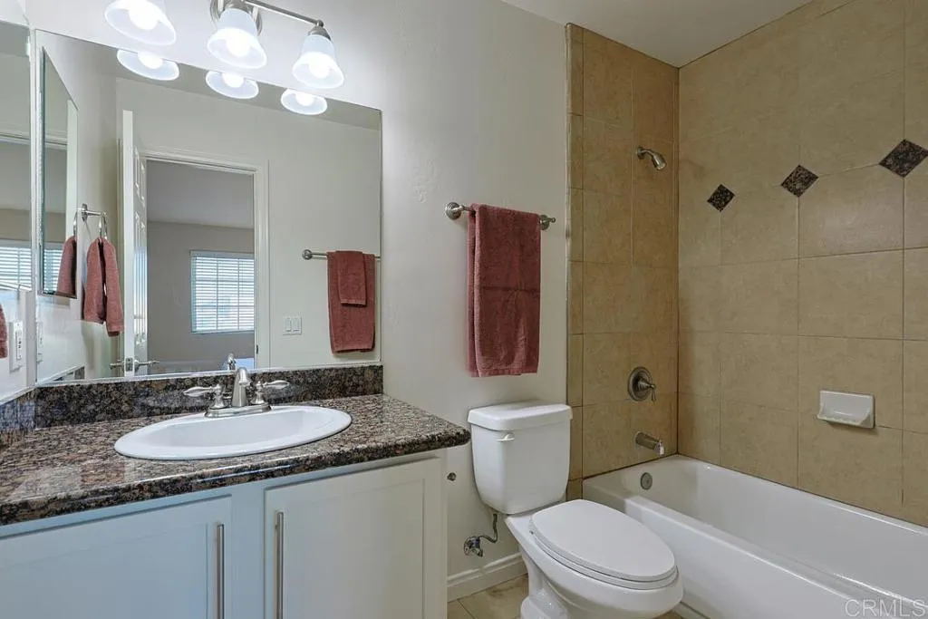 https://cdn.realtyfeed.com/cdn/127/306656913/99585410066cfd041e9de0463176b5b8.webp