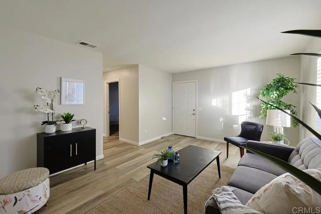 https://cdn.realtyfeed.com/cdn/127/306656913/fe83b7e2a7090353c22601b3dcb83afd.webp