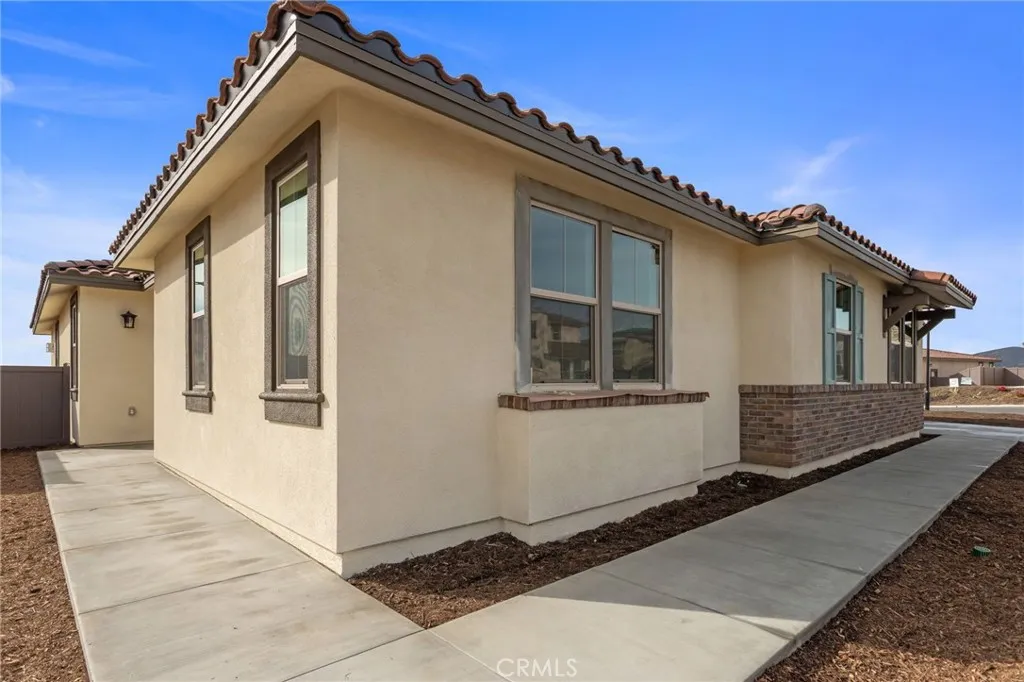 1390 N Amanda Glen North, Escondido, CA 92029 - Photo 4 of 32, Escondido, CA