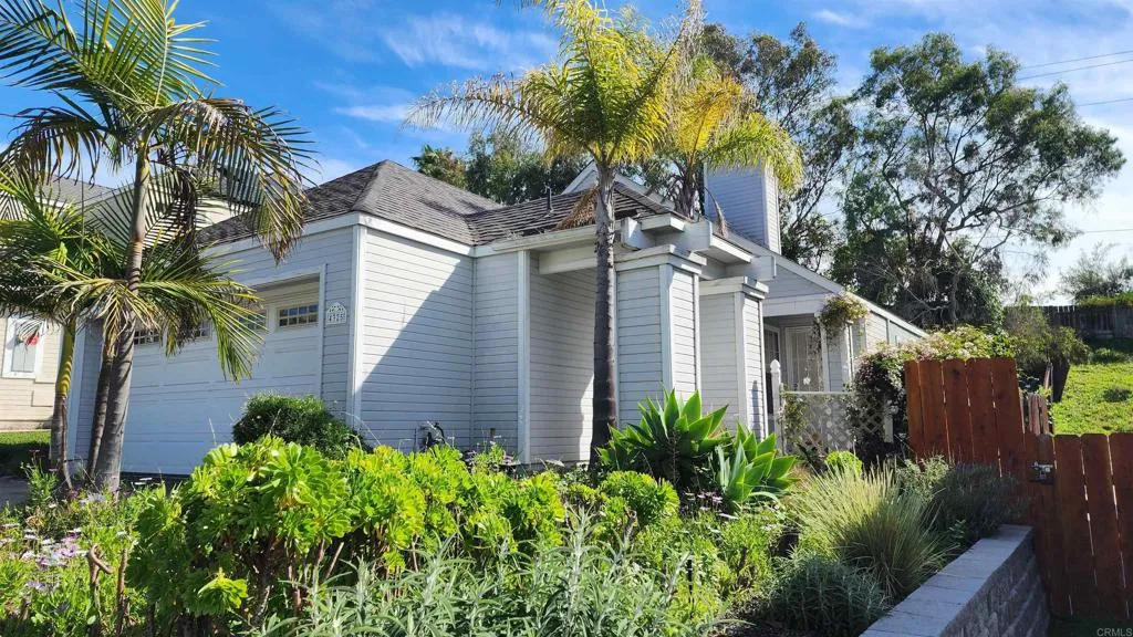 4325 Via Tercero, Oceanside, CA, 92056