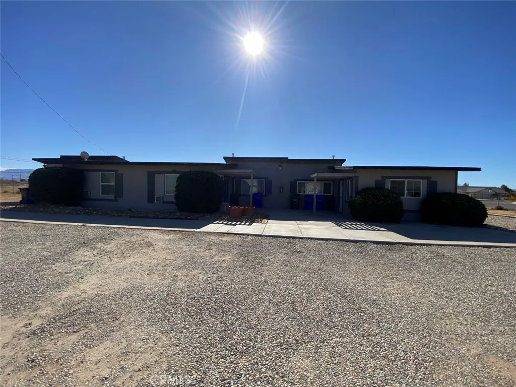 13193 Navajo Unit 3, Apple Valley, CA 92308 - Main photo, Apple Valley, CA