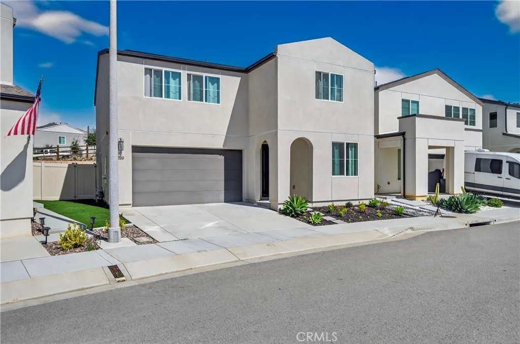 https://cdn.realtyfeed.com/cdn/127/306657003/2490424a9e97ba7a51e7fcca2c926f29.webp