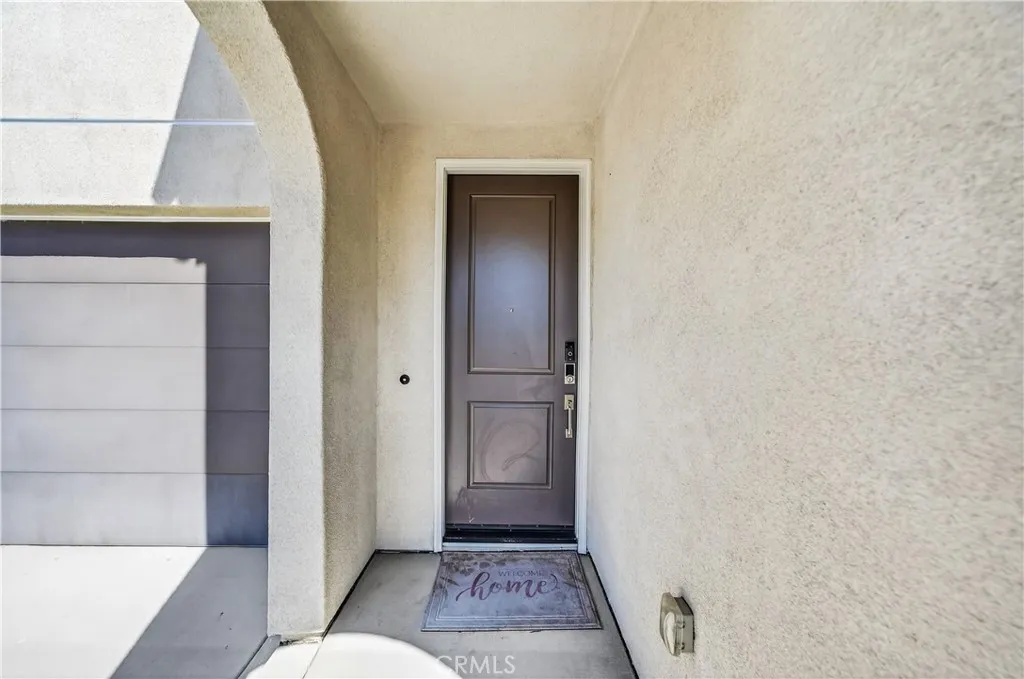 https://cdn.realtyfeed.com/cdn/127/306657003/a3df8d70b4cd8c5e340c935ffd11deb9.webp