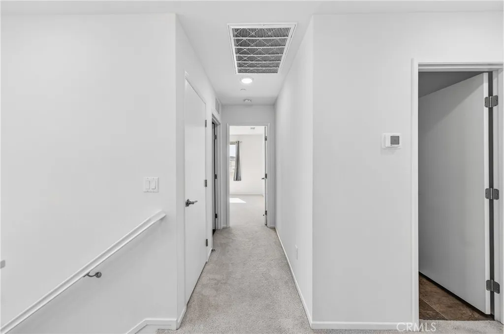 https://cdn.realtyfeed.com/cdn/127/306657003/c0e45c8606428641018a615b742970d4.webp