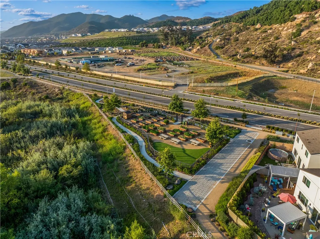 https://cdn.realtyfeed.com/cdn/127/306657003/f3206cebdc224203f4db4907e6baeb4a.webp