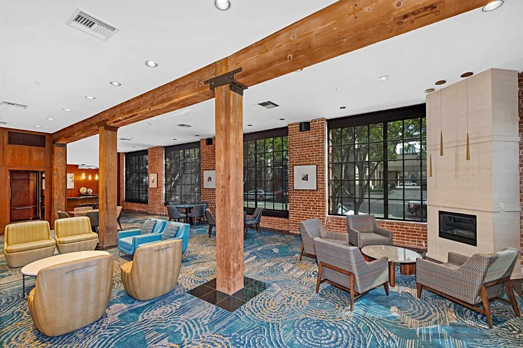 https://cdn.realtyfeed.com/cdn/127/306657067/988e13a58b641b849fb8da467448933b.webp