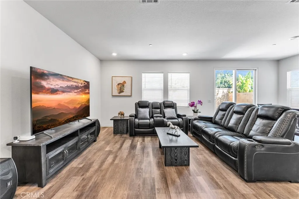 4623 S Rgers Way, Ontario, CA 91762 - Photo 4 of 50, Ontario, CA