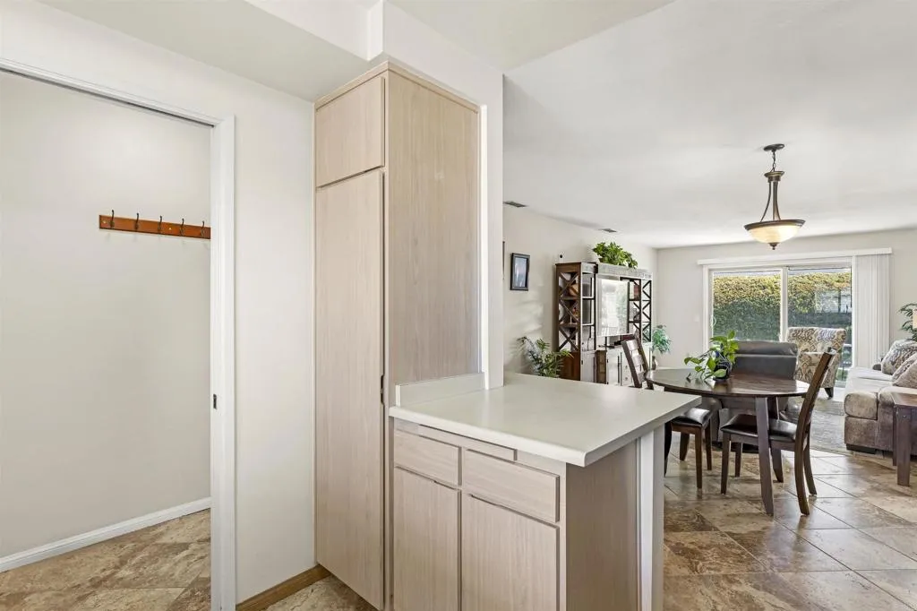 https://cdn.realtyfeed.com/cdn/127/306657131/d2330cf61f94122037914a9e10dfad19.webp